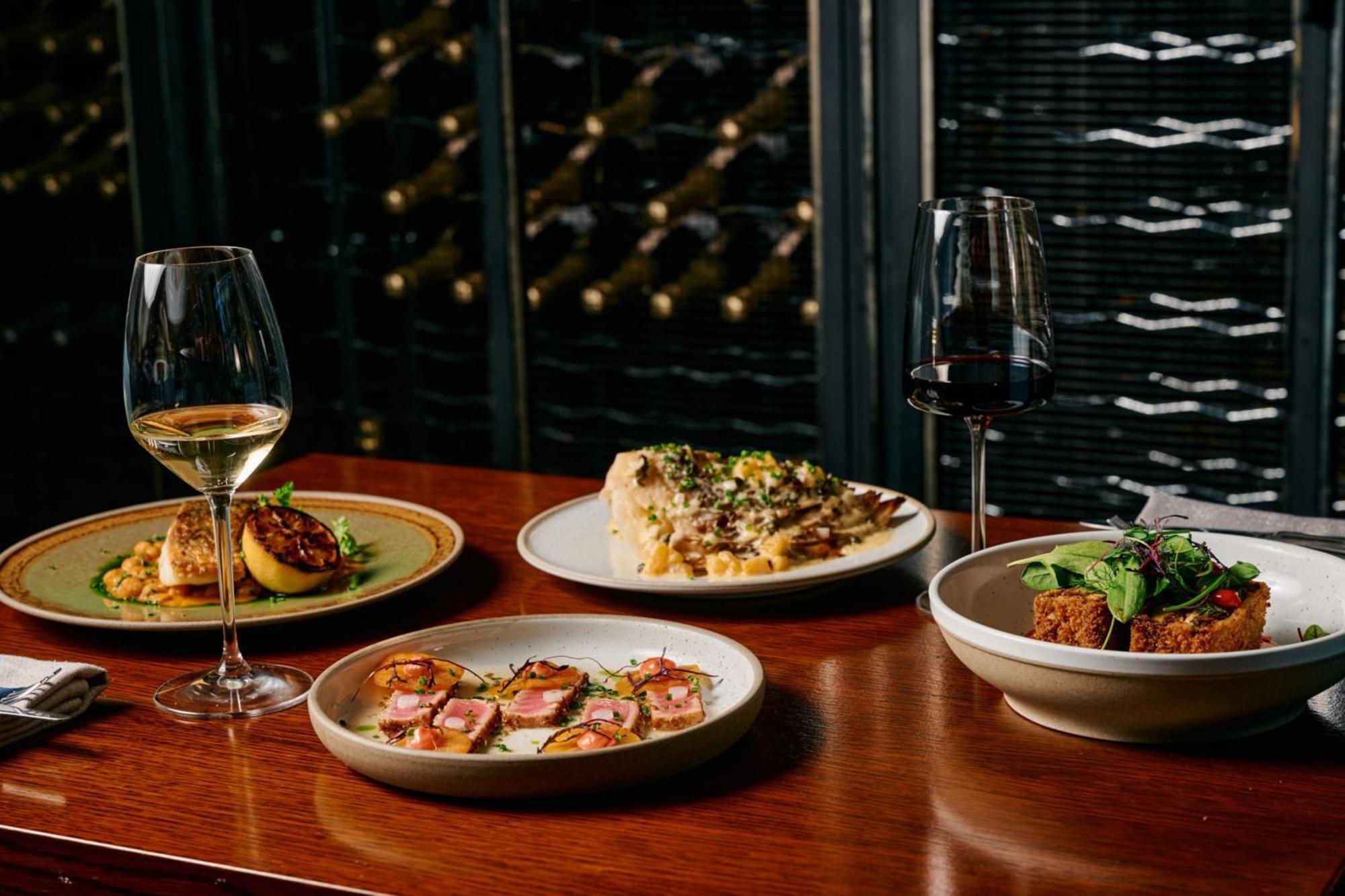 Hotel The Westin Melbourne Zewnętrze zdjęcie A selection of dishes at the restaurant